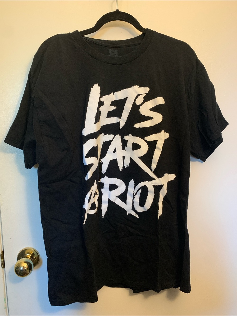 Three Days Grace ‘Let’s Start a Riot’ T-Shirt